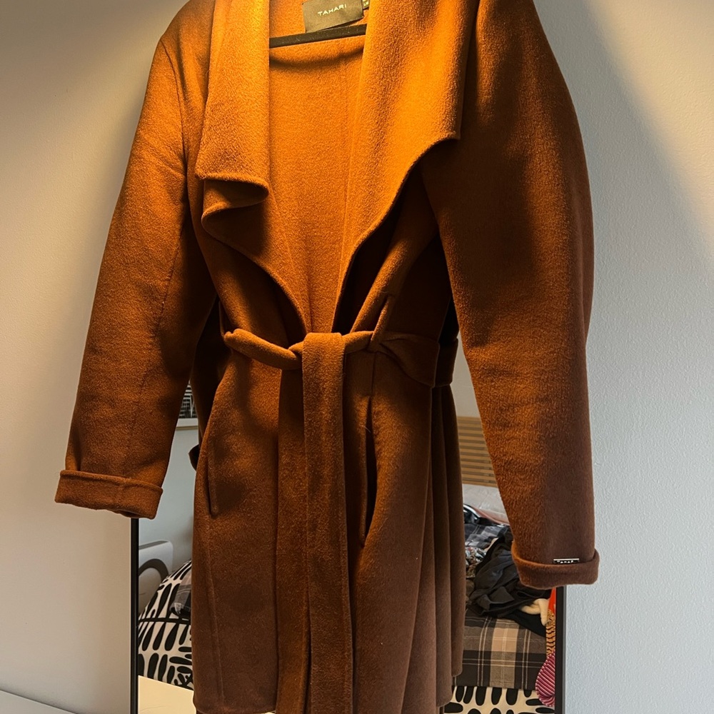 Tahari Camel Open Front Coat - Picture 3 of 6